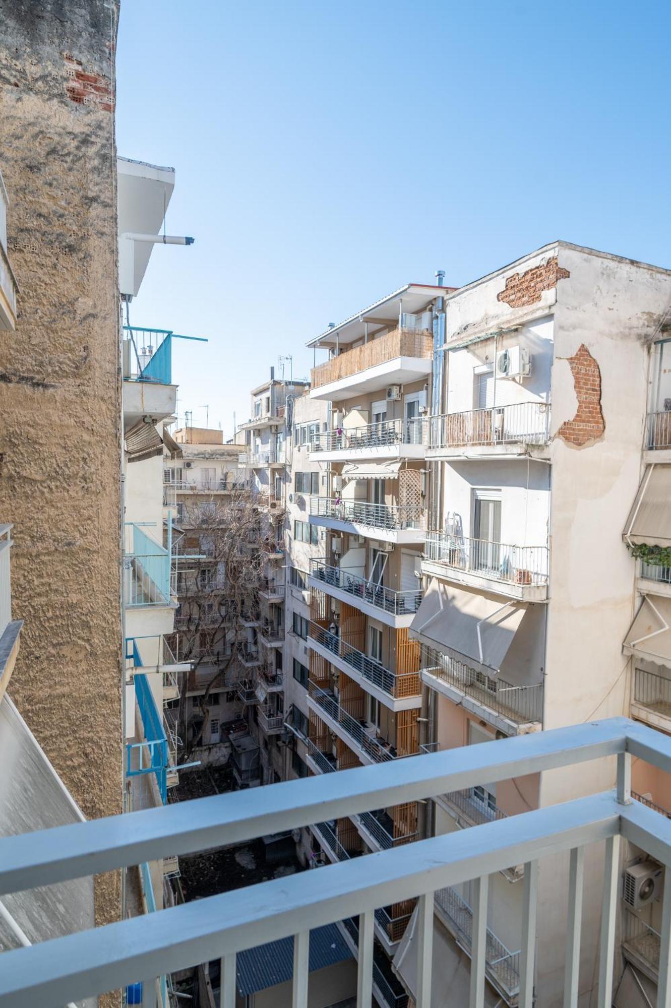 Coloured Nests Apartment Солун Екстериор снимка